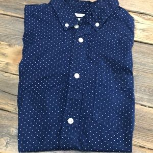 Short sleeve button shirt